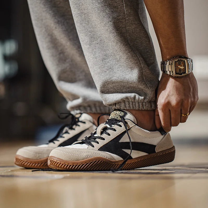 Giày thể thao Đức Maden Retro  - đánh giá và giá Badminton Shoes